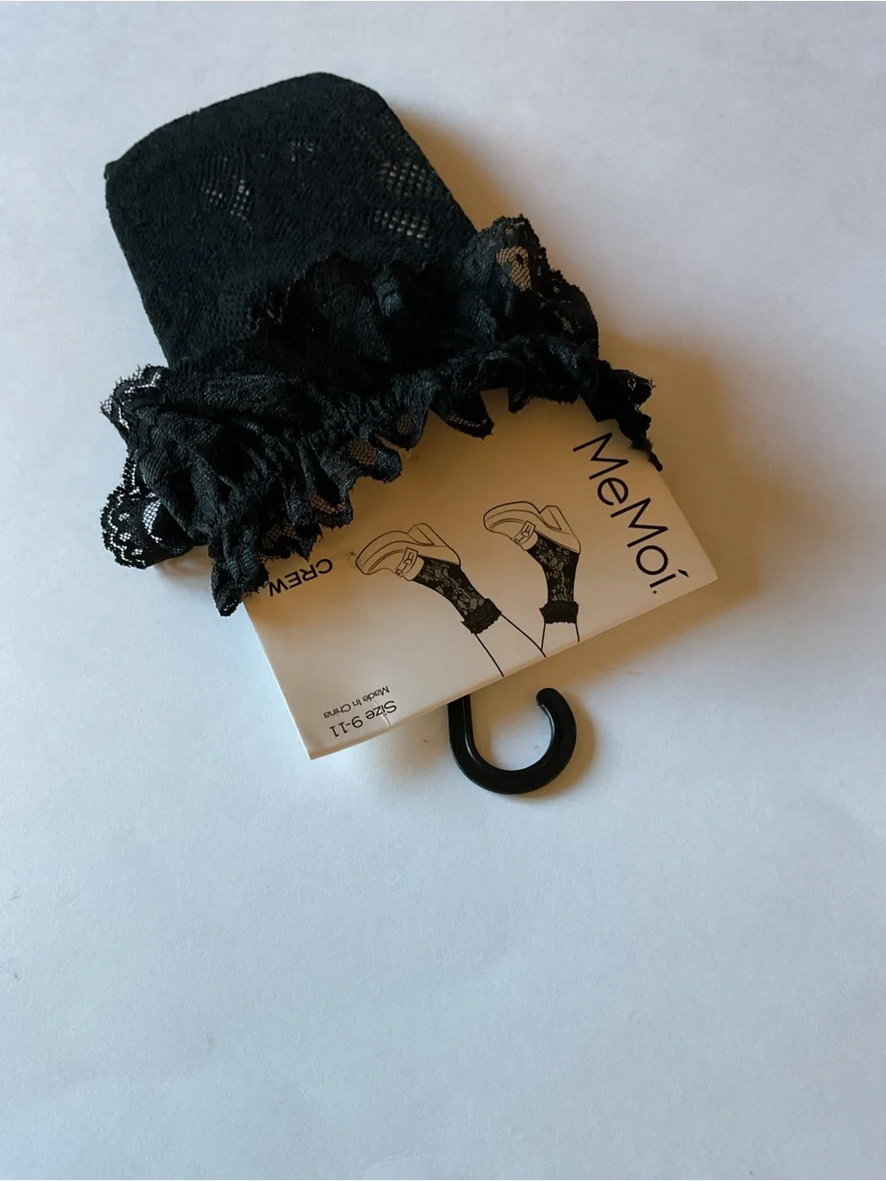 MEMOI WOMENS LACE RUFFLE TOP SOCKS BLACK OS NWT